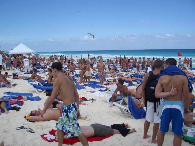 Spring Break Cancun Oasis Beach Party