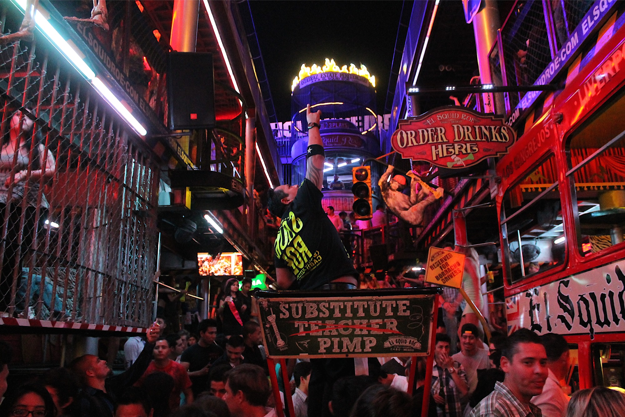 Cabo Nightlife - STSTravel.com Blog