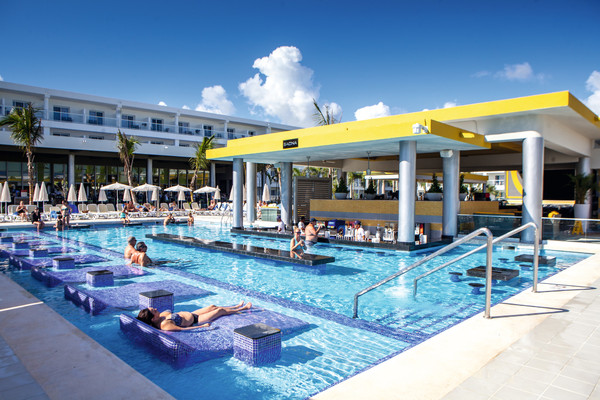 Riu Republica Spring Break