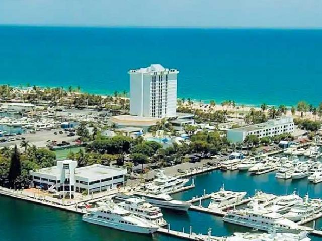 Bahia Mar Ft. Lauderdale Beach - 