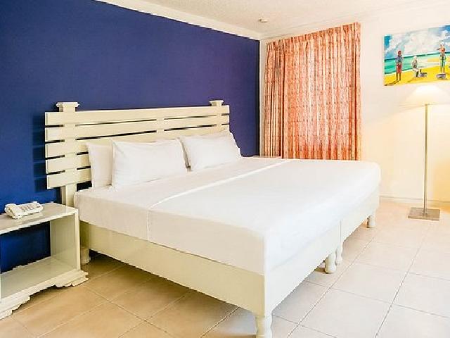 Grand Decameron Montego Beach, A Trademark All-Inclusive Resort - 