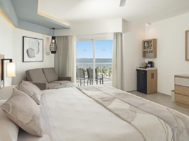 Hotel Riu Caribe - 