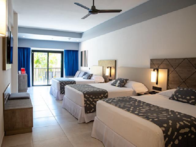 Family Room - Hotel Riu Santa Fe Family Room - Hotel Riu Santa Fe