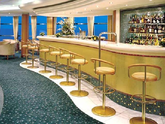 Norwegian Sky - Atrium Cafe and Bar