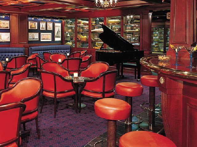 Norwegian Sky - Captain Hooks Bar