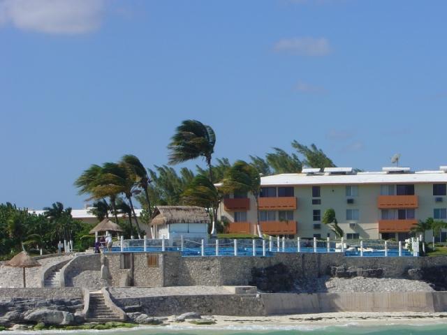 Dos Playas - Cancun Mexico