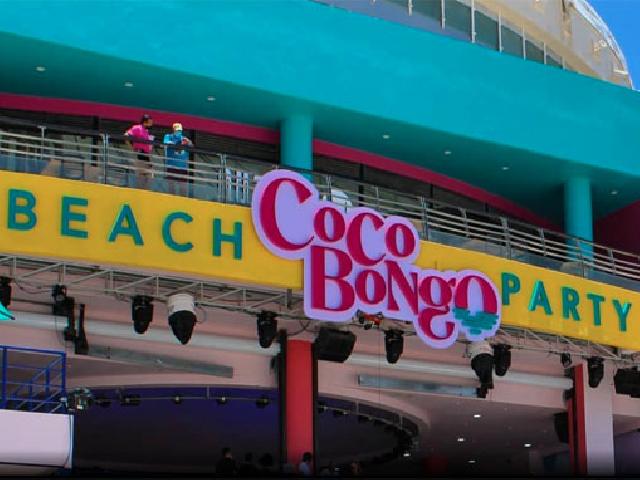 Cancun, Mexico - Coco Bongo Beach Club