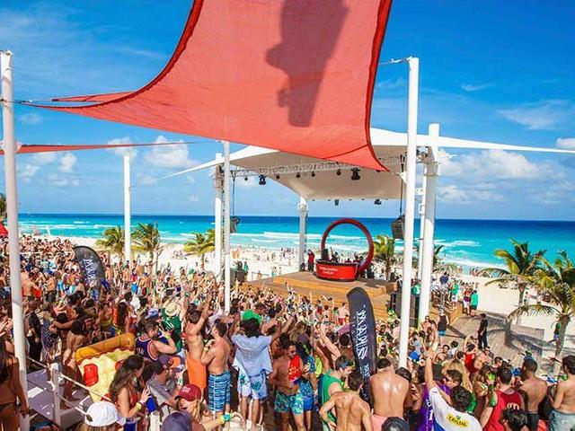 Spring Break Oasis Beach Club - Cancun, Mexico