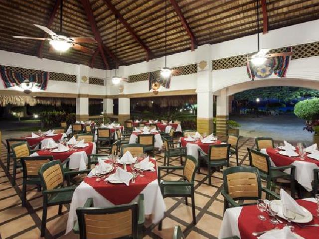 Casa Marina Beach & Reef Resort - 