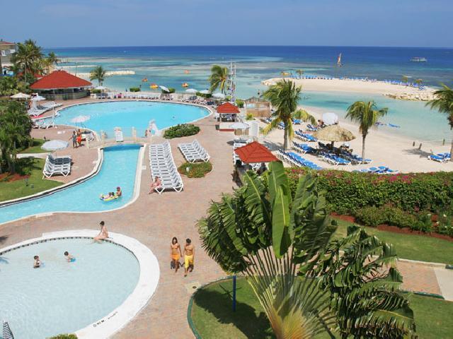 Holiday Inn Sunspree Sts Travel
