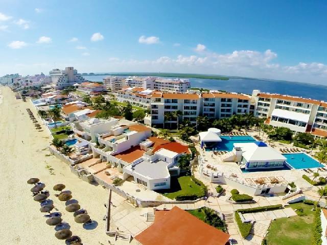 Solymar Beach Resort - 