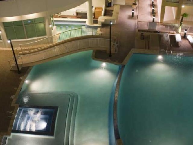 Peninsula Island Resort & Spa